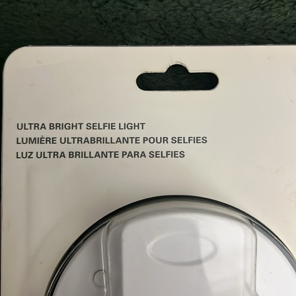 Kikkerland Ultra Bright Selfie Light - USB Rechargeable. New in Package - Picture 3 of 4